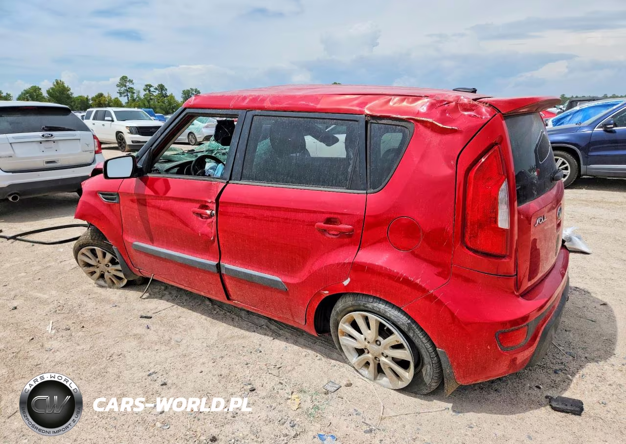 2013 Kia Soul + VIN:KNDJT2A62D7526895 - 2