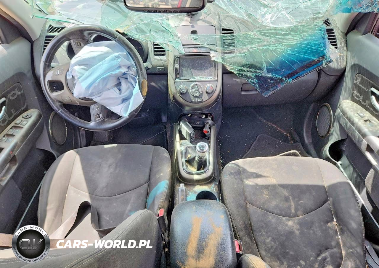 2013 Kia Soul + VIN:KNDJT2A62D7526895 - 8
