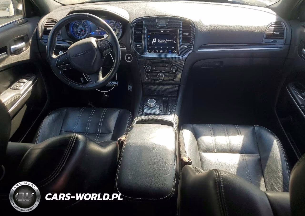 2019 Chrysler 300 S VIN:2C3CCABG2KH634028 - 8