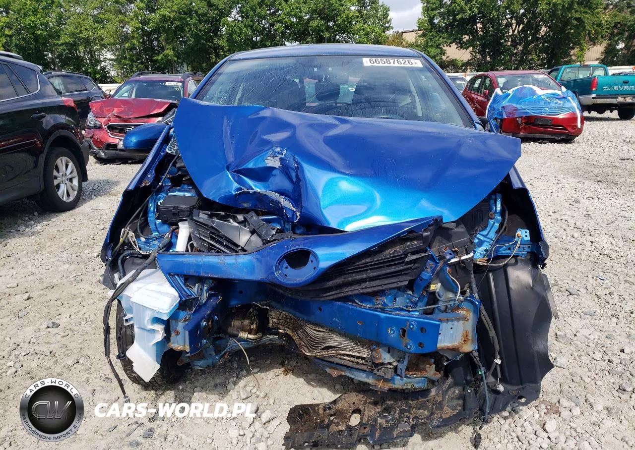 2012 Toyota Yaris 3-Door L VIN:JTDJTUD31CD532488 - 5