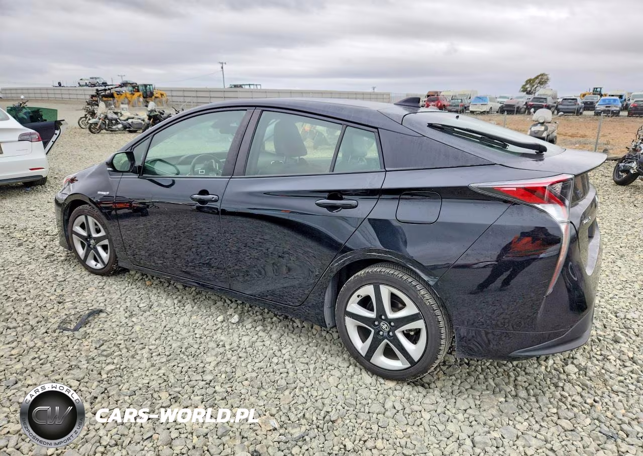 2016 Toyota Prius Three Touring VIN:JTDKARFU4G3022077 - 2