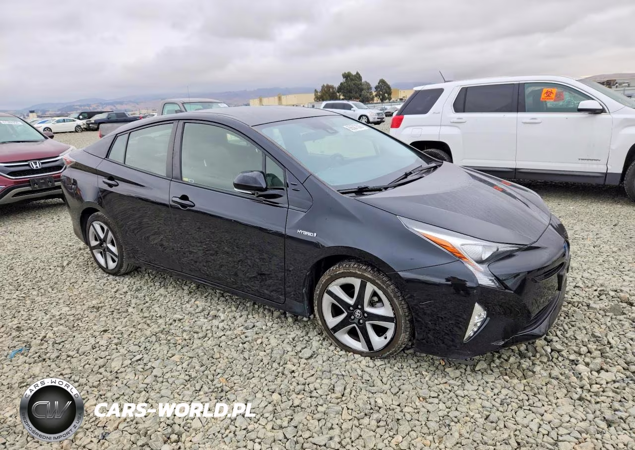 2016 Toyota Prius Three Touring VIN:JTDKARFU4G3022077 - 4