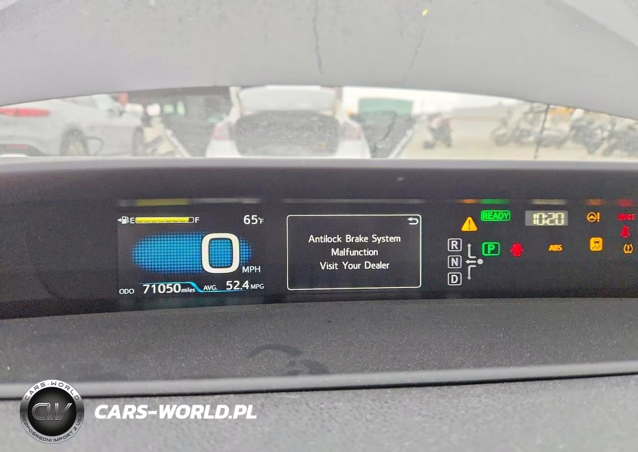 2016 Toyota Prius Three Touring VIN:JTDKARFU4G3022077 - 9