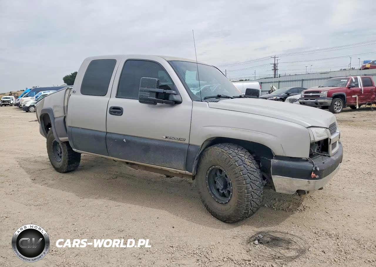 2004 Chevrolet Silverado K2500 Heavy Duty VIN:1GCHK29U24E144852 - 4