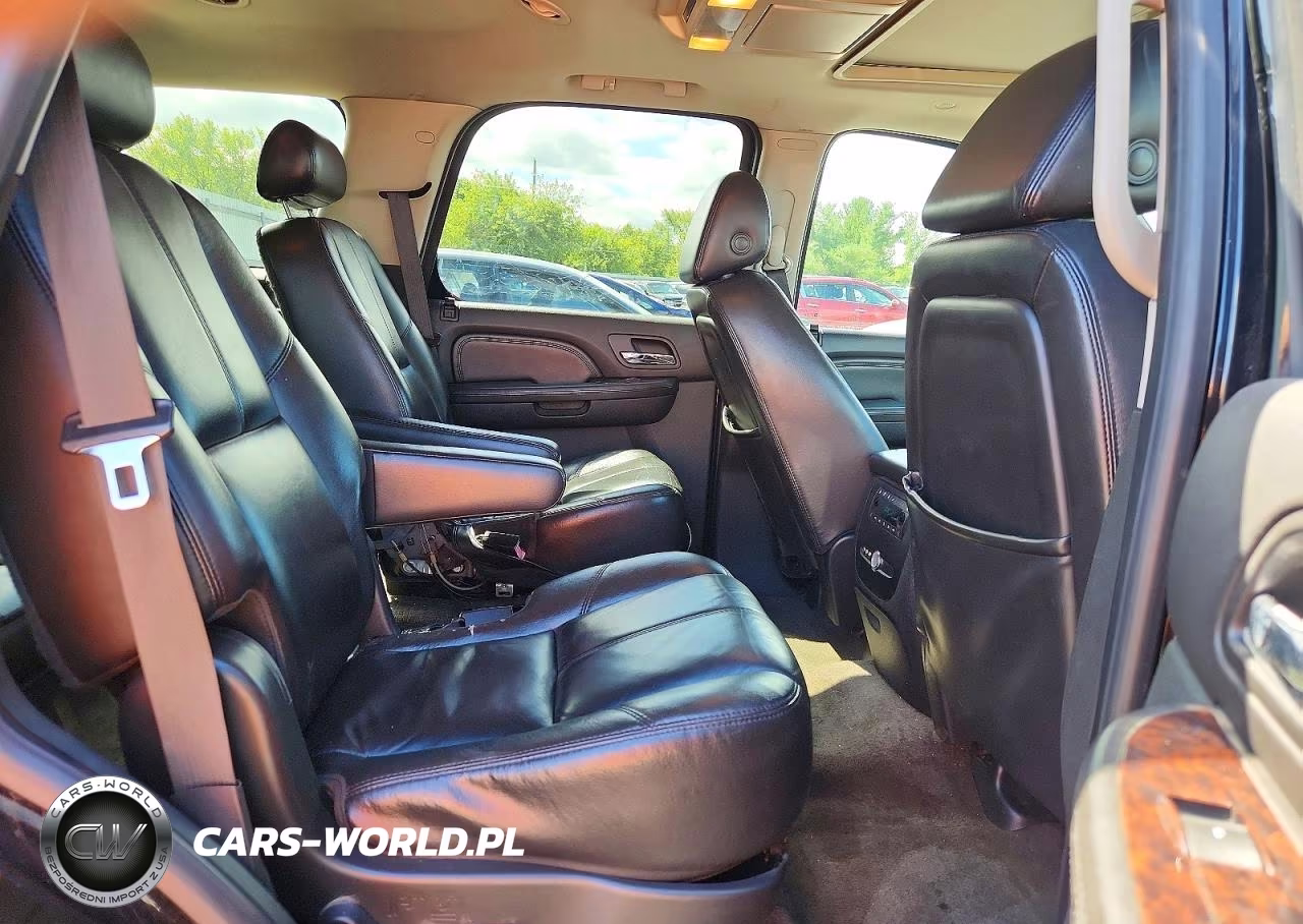 2008 GMC Yukon Denali VIN:1GKFK63858J194592 - 11