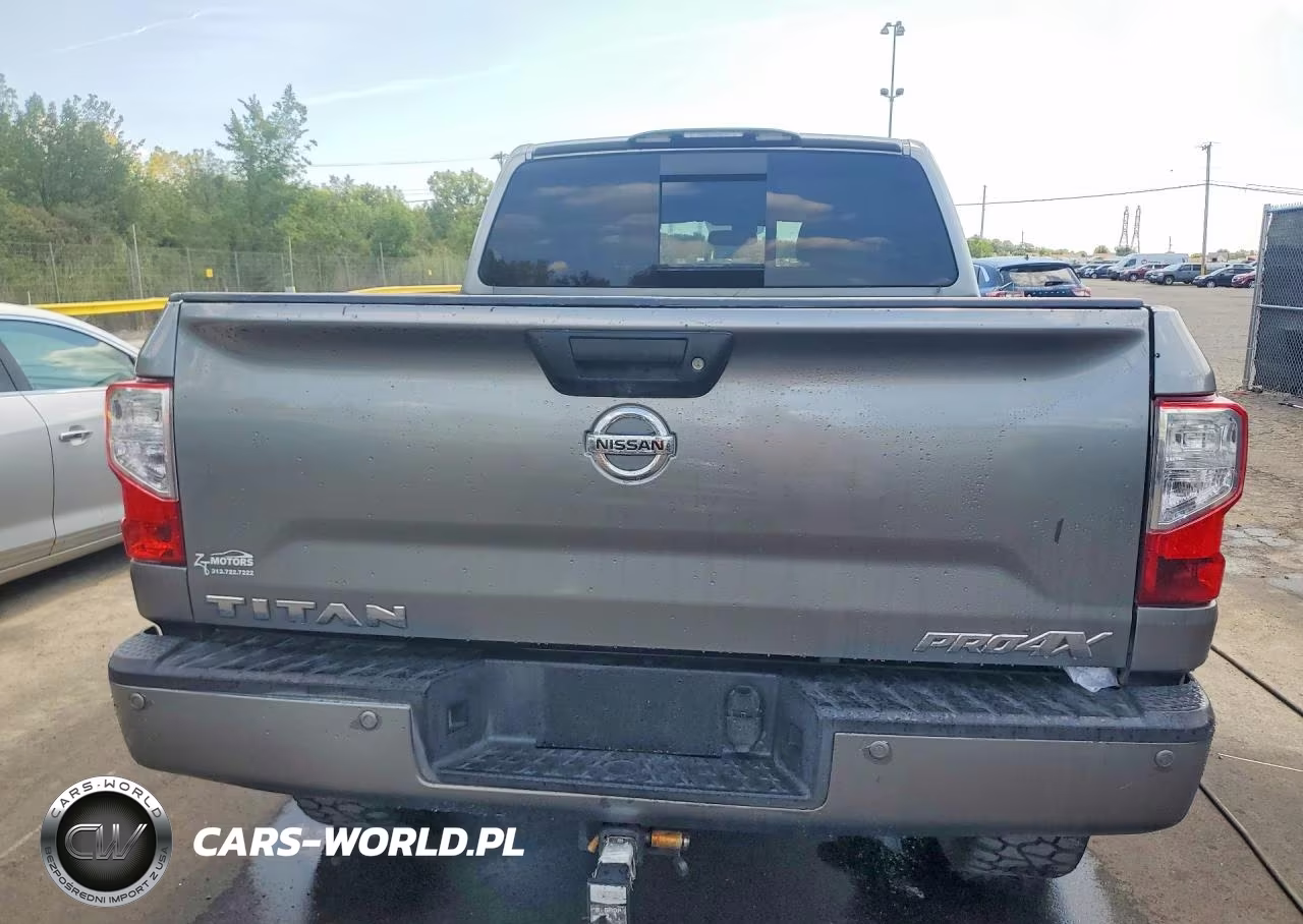 2017 Nissan Titan Pro-4X VIN:1N6AA1E54HN544654 - 6