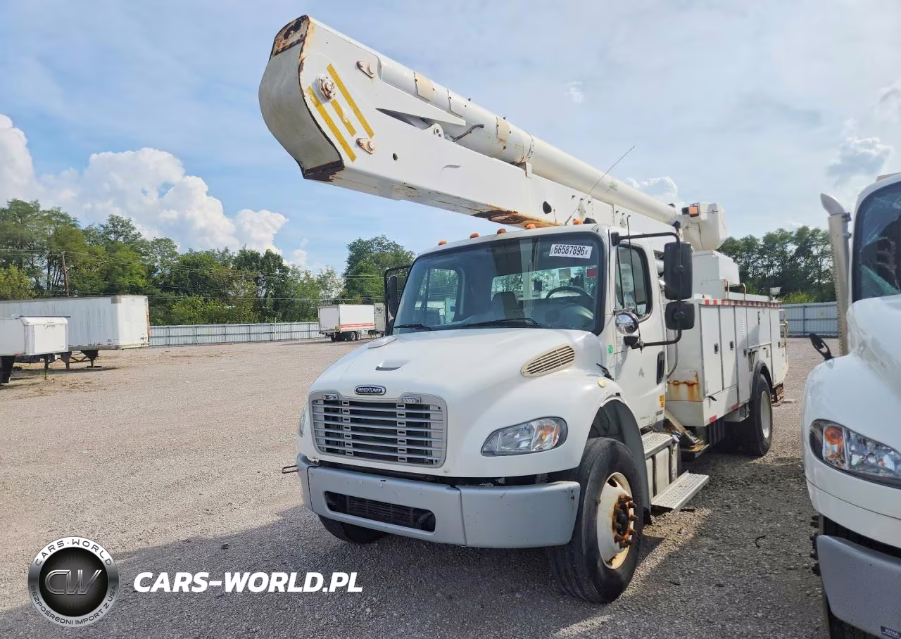 2011 Freightliner Business Class M2 Bucket Truck