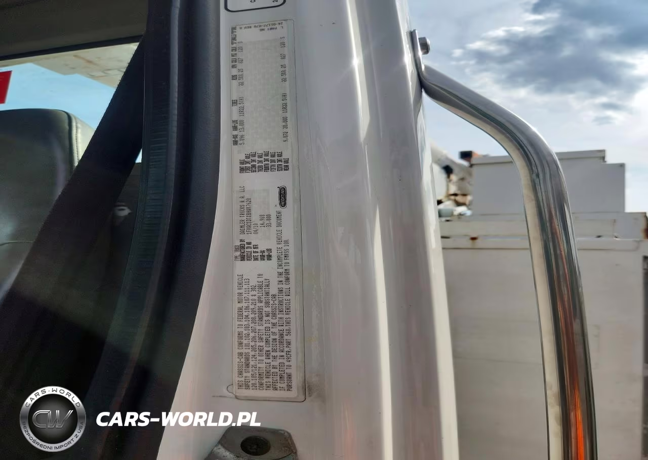 2011 Freightliner Business Class M2 Bucket Truck VIN:1FVACXDTXBHAV7620 - 12