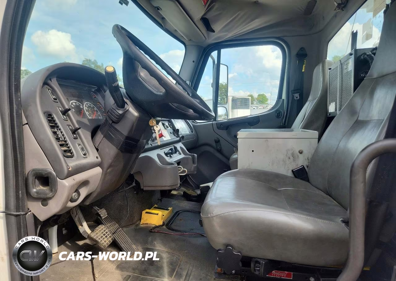 2011 Freightliner Business Class M2 Bucket Truck VIN:1FVACXDTXBHAV7620 - 7