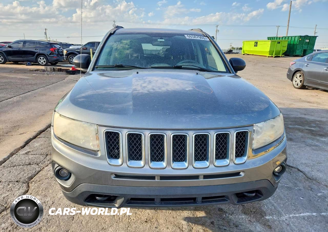 2012 Jeep Compass Sport VIN:1C4NJDBB4CD656112 - 5