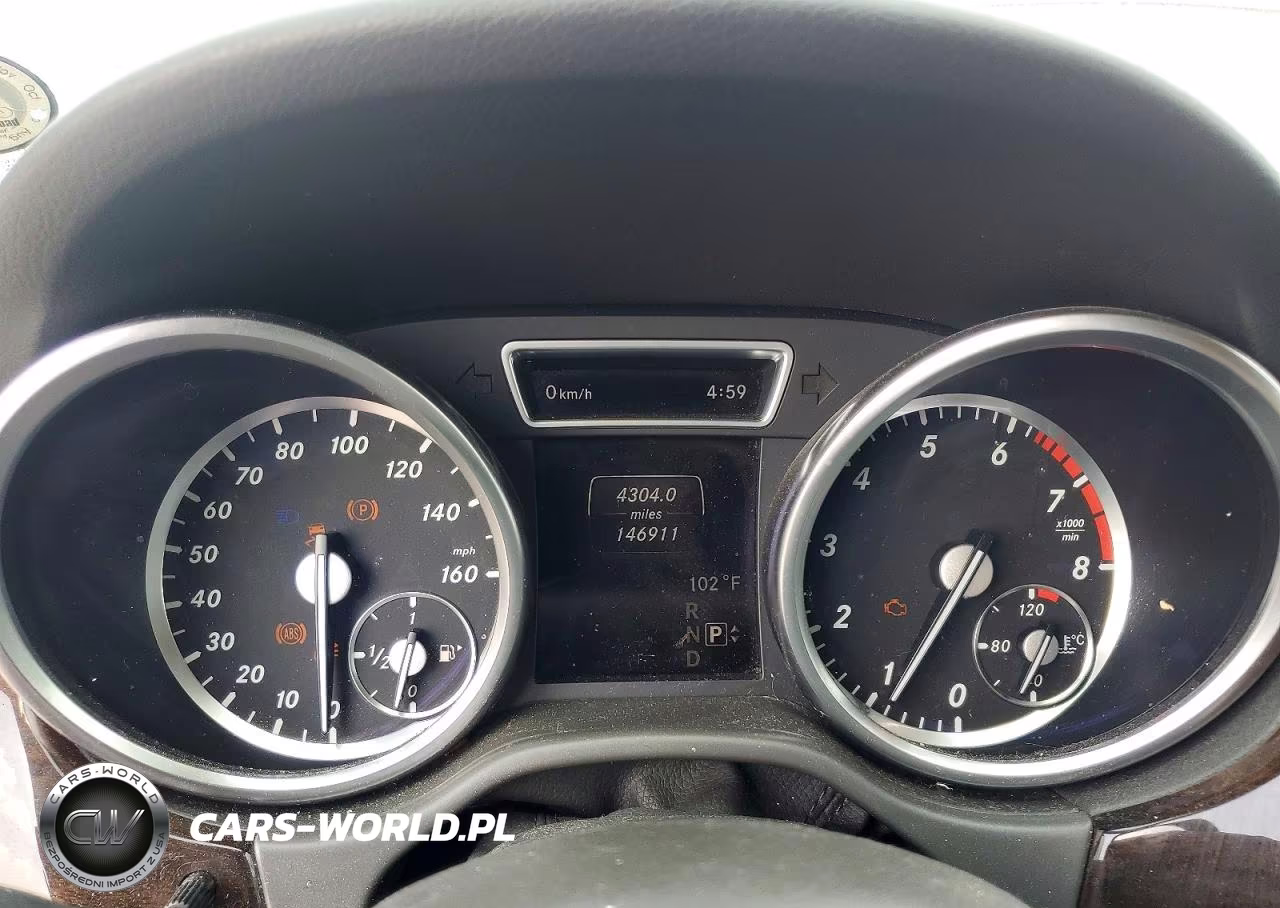 2015 Mercedes-Benz Ml 350 VIN:4JGDA5JB9FA453740 - 9