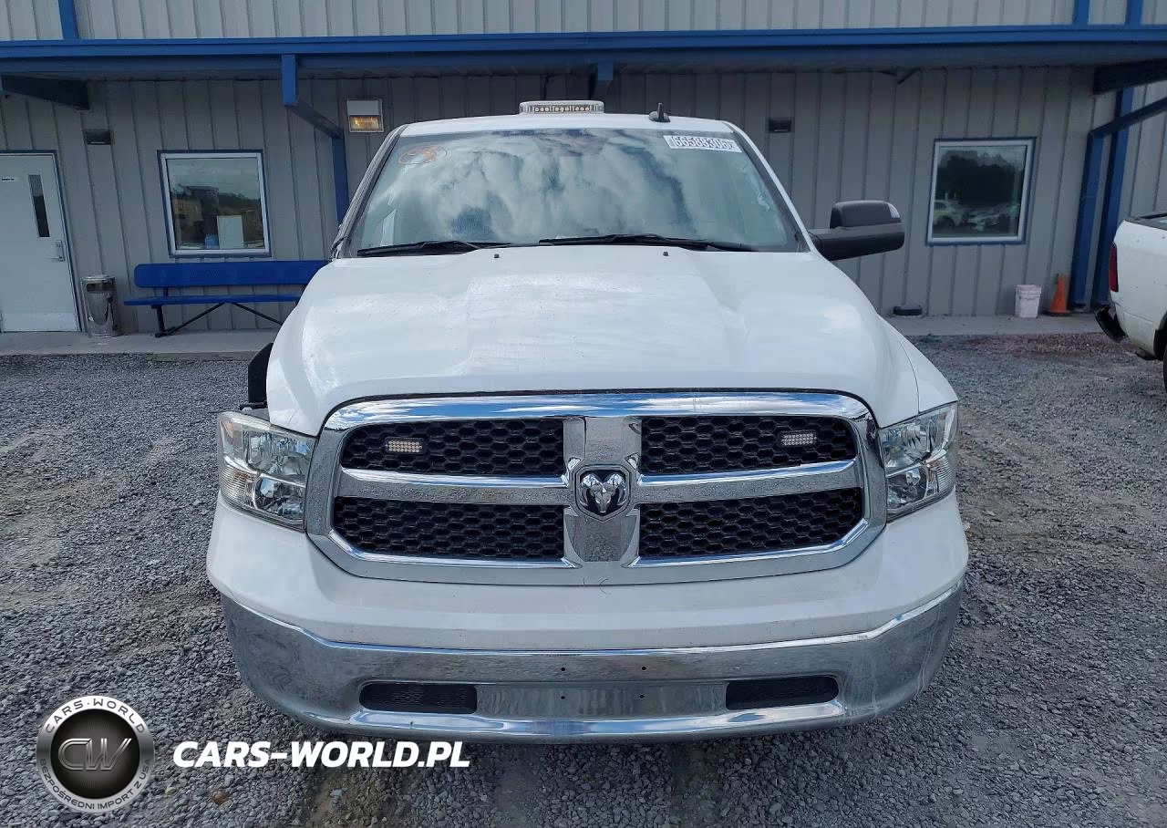 2023 Ram 1500 Classic Tradesman VIN:3C6JR6DG1PG639778 - 5