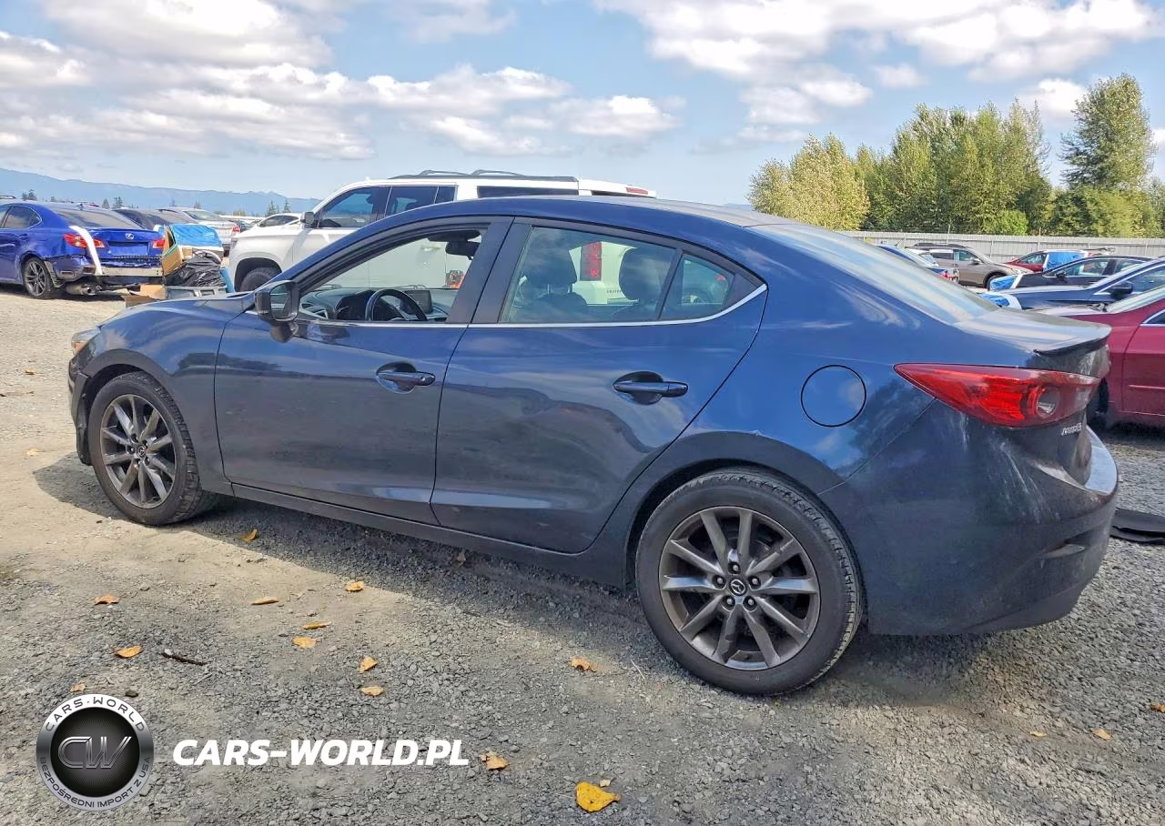 2018 Mazda 3 Touring VIN:3MZBN1V35JM273594 - 2