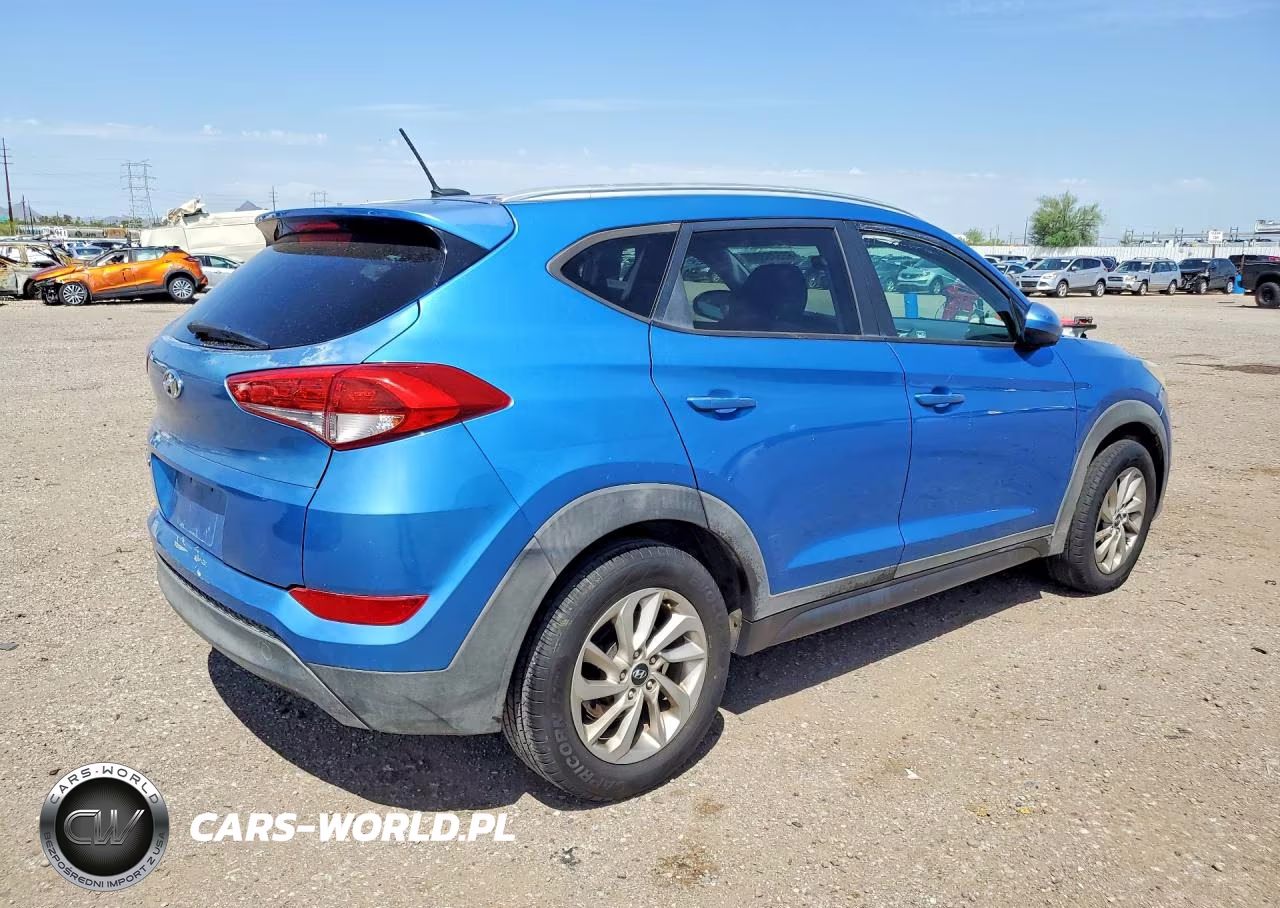 2016 Hyundai Tucson Se VIN:KM8J33A43GU088085 - 3