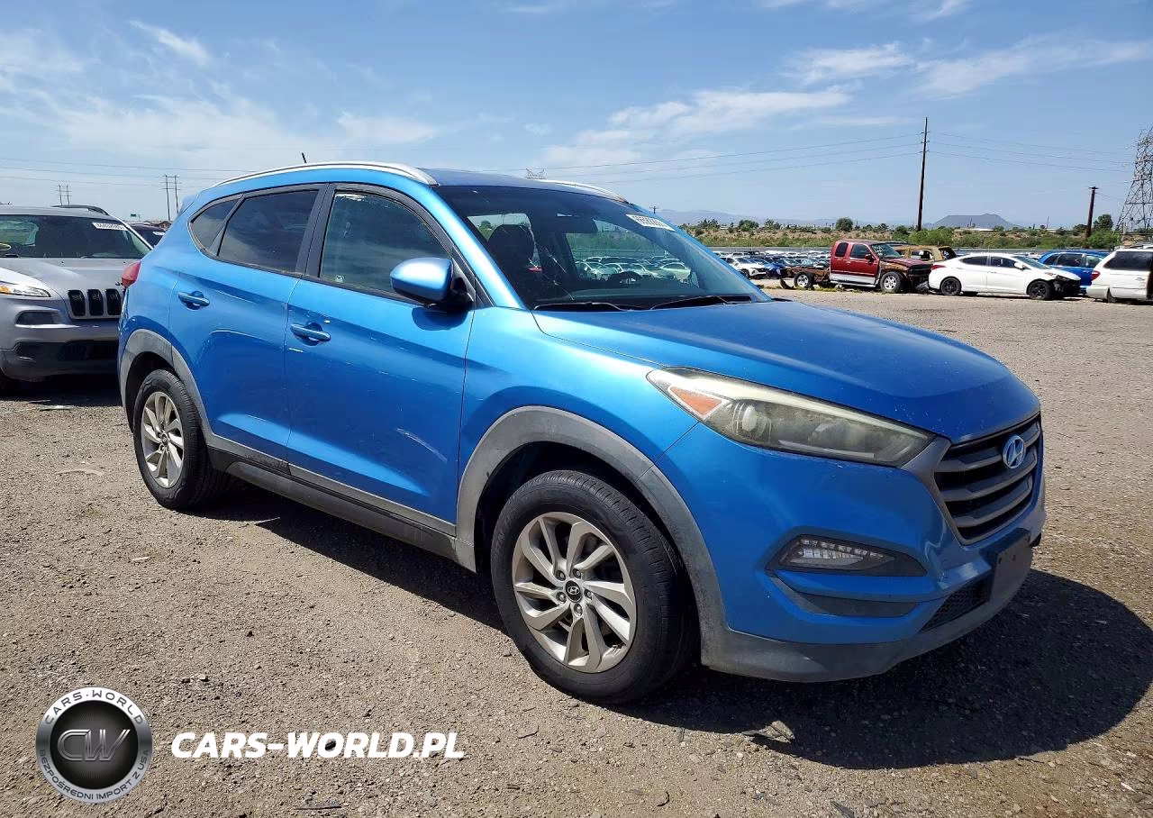 2016 Hyundai Tucson Se VIN:KM8J33A43GU088085 - 4