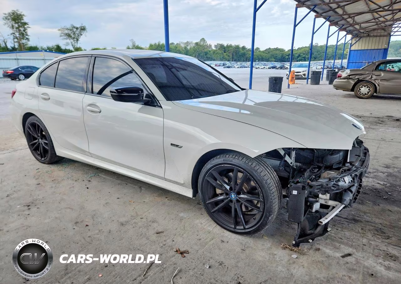 2022 BMW 330E VIN:3MW5P7J06N8C77982 - 4