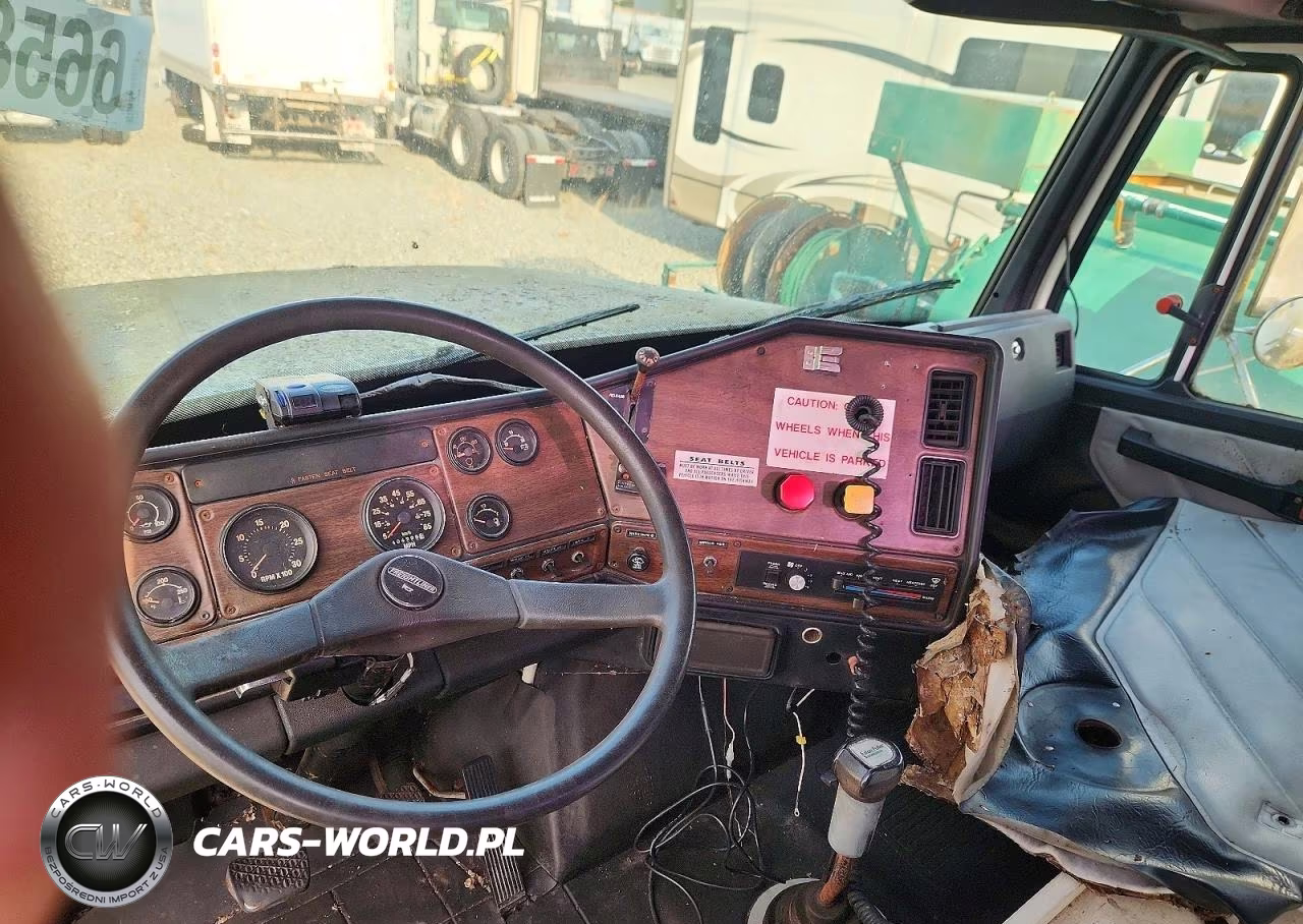 1992 Freightliner Conventional Flc112 VIN:1FUWZLYBXNL485639 - 8