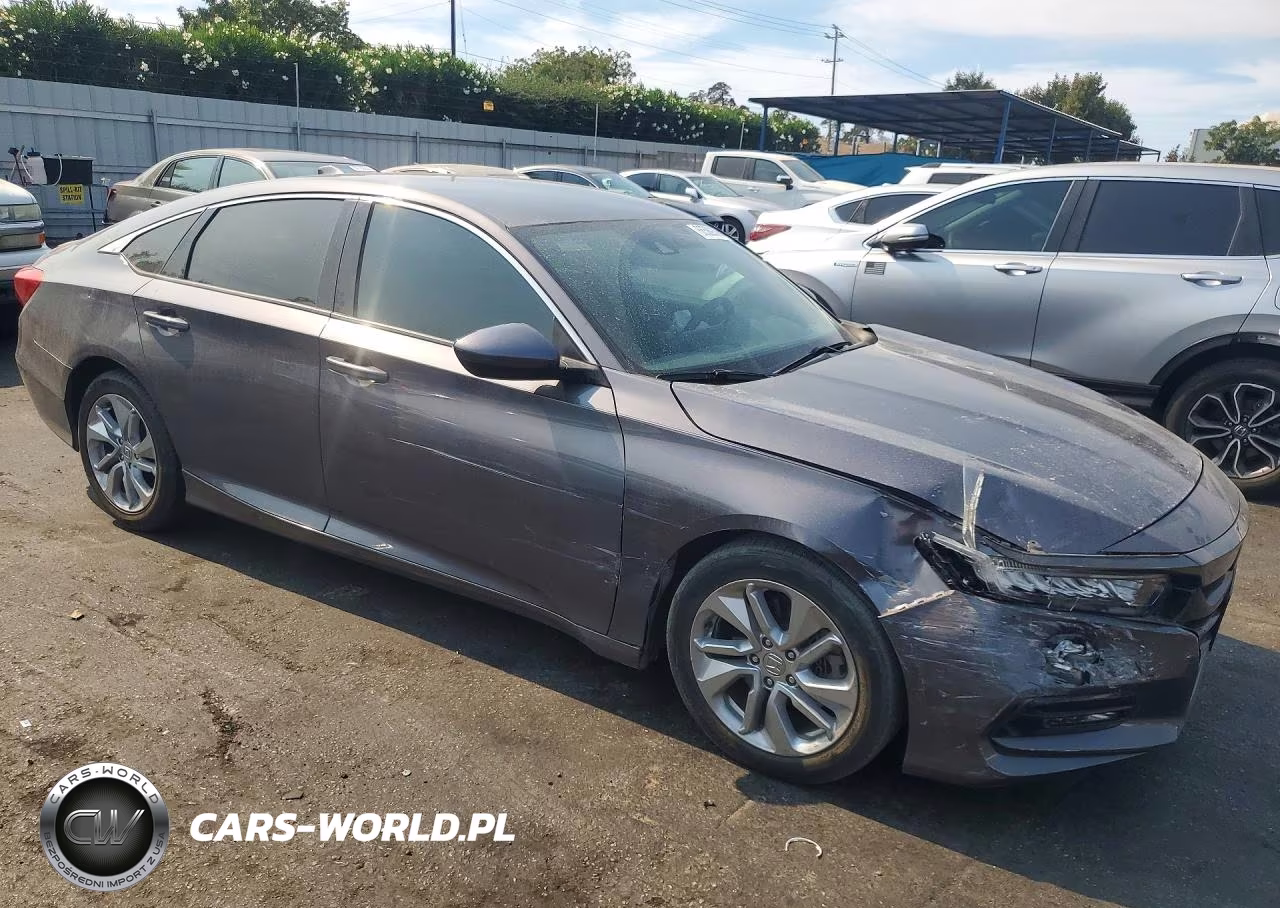 2018 Honda Accord Sport VIN:1HGCV1F30JA115684 - 4