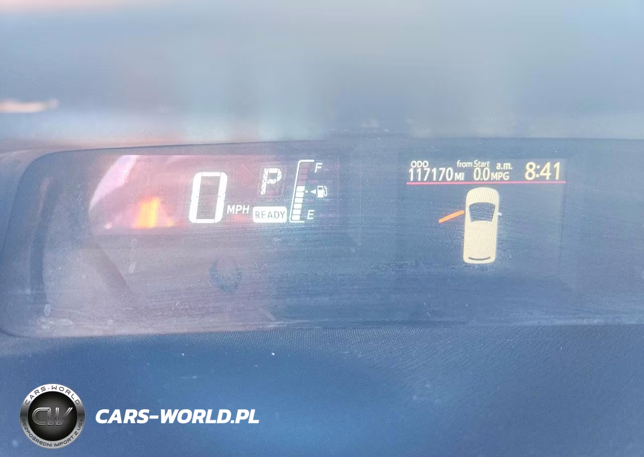 2014 Toyota Prius C One VIN:JTDKDTB39E1082530 - 9