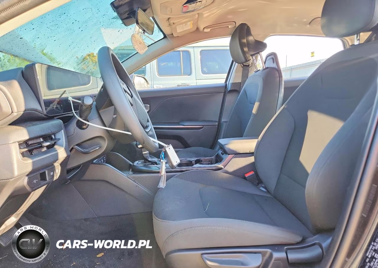 2026 Kia K4 Lxs VIN:3KPFT4DE7TE353894 - 7