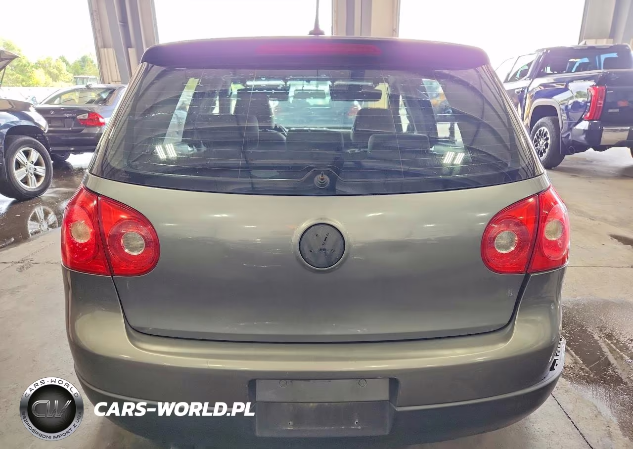 2008 Volkswagen Rabbit VIN:WVWCB71K28W290976 - 6