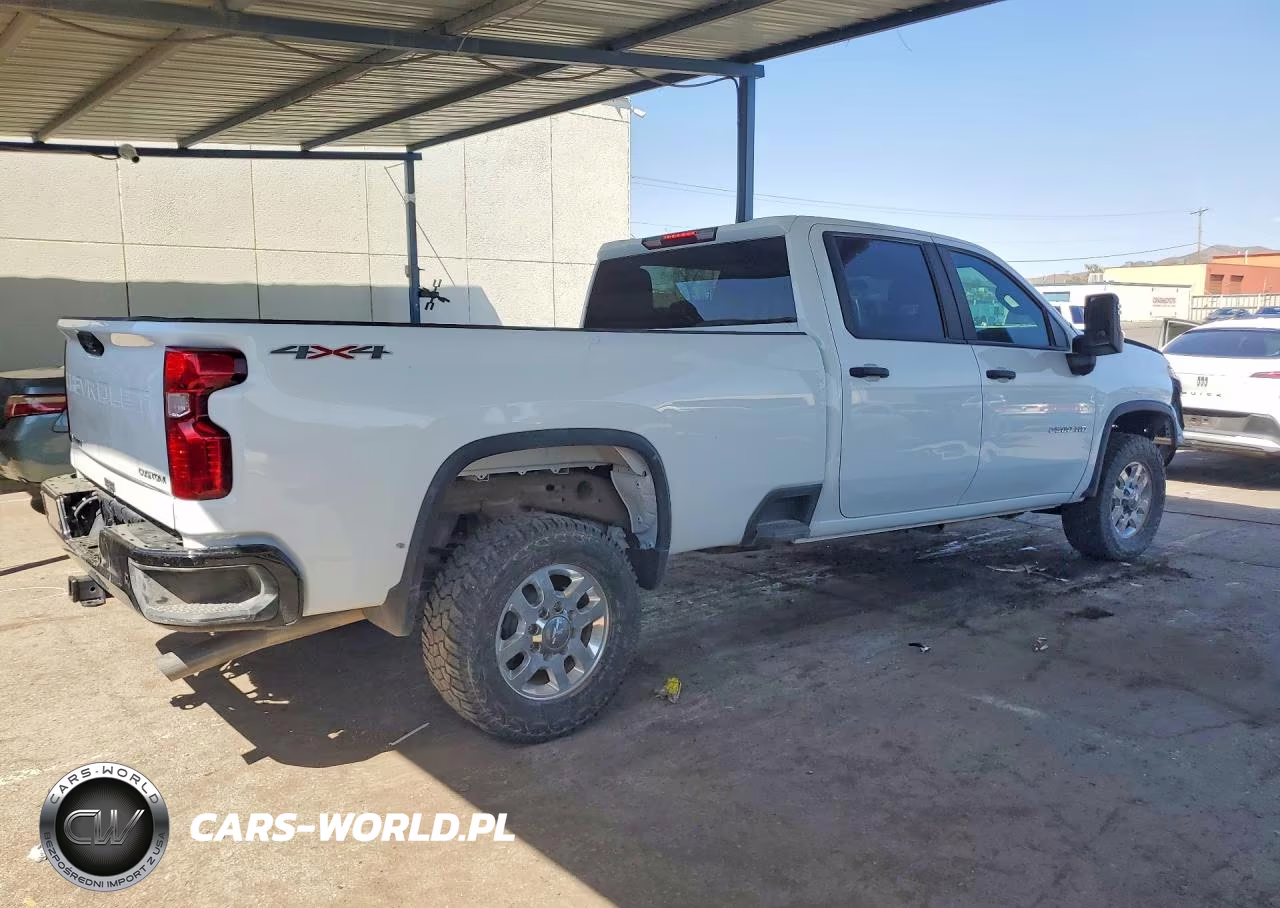 2024 Chev Silverado VIN:1GC1YLE74RF363500 - 3