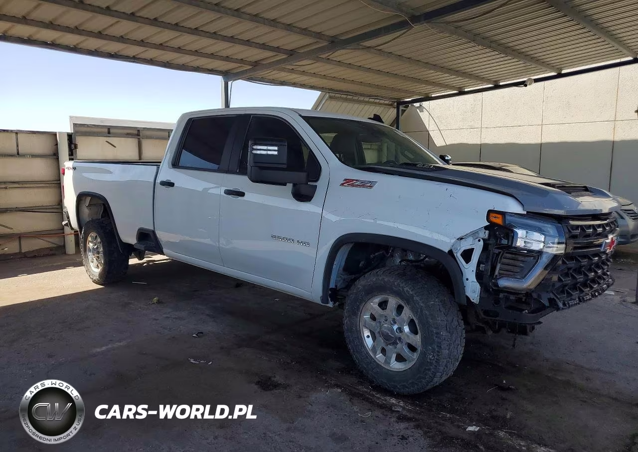 2024 Chev Silverado VIN:1GC1YLE74RF363500 - 4
