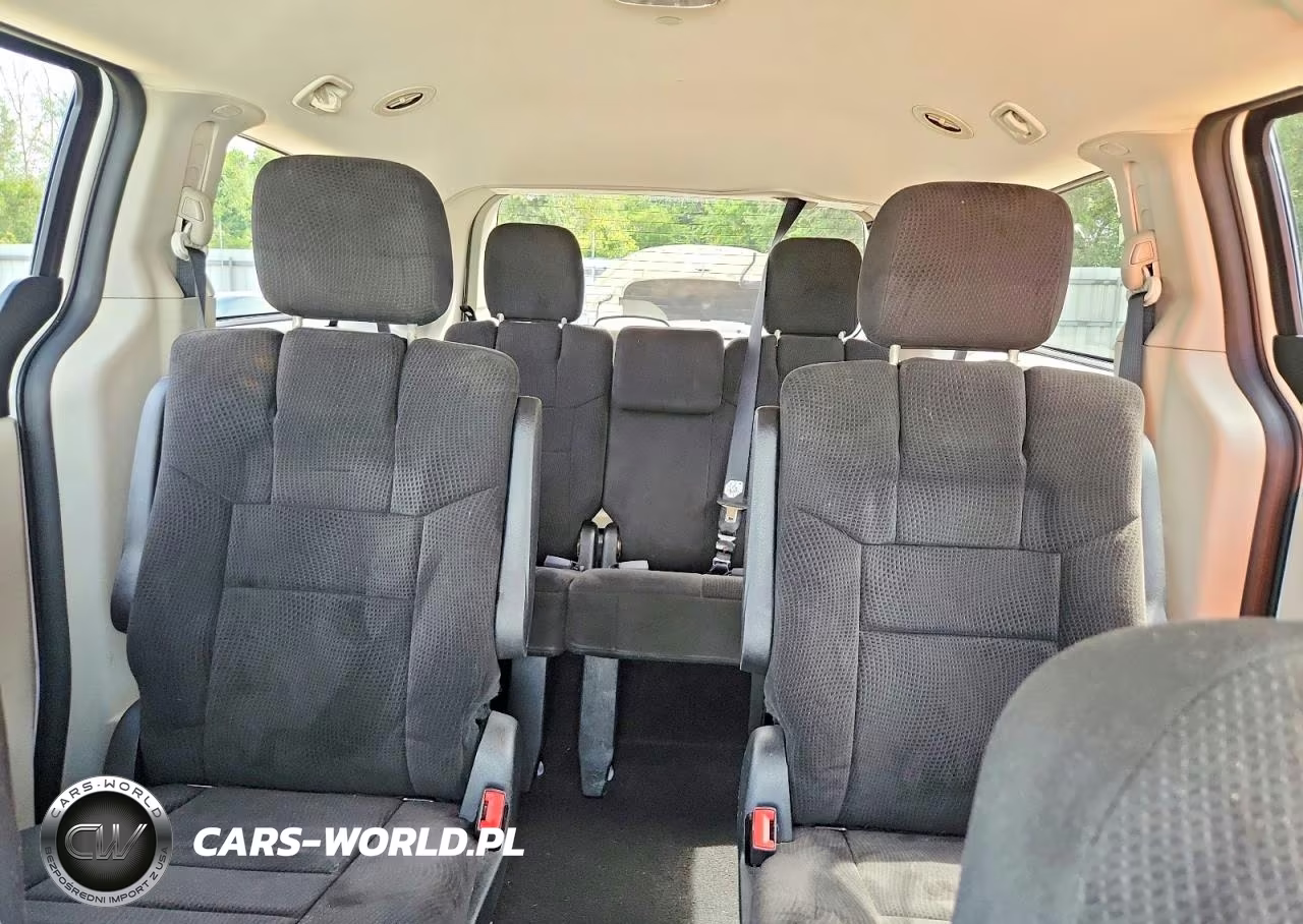 2013 Dodge Grand Caravan Sxt VIN:2C4RDGCG7DR654132 - 10