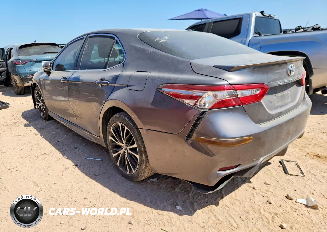 2018 Toyota Camry Se VIN:4T1B11HK8JU156701 - 2