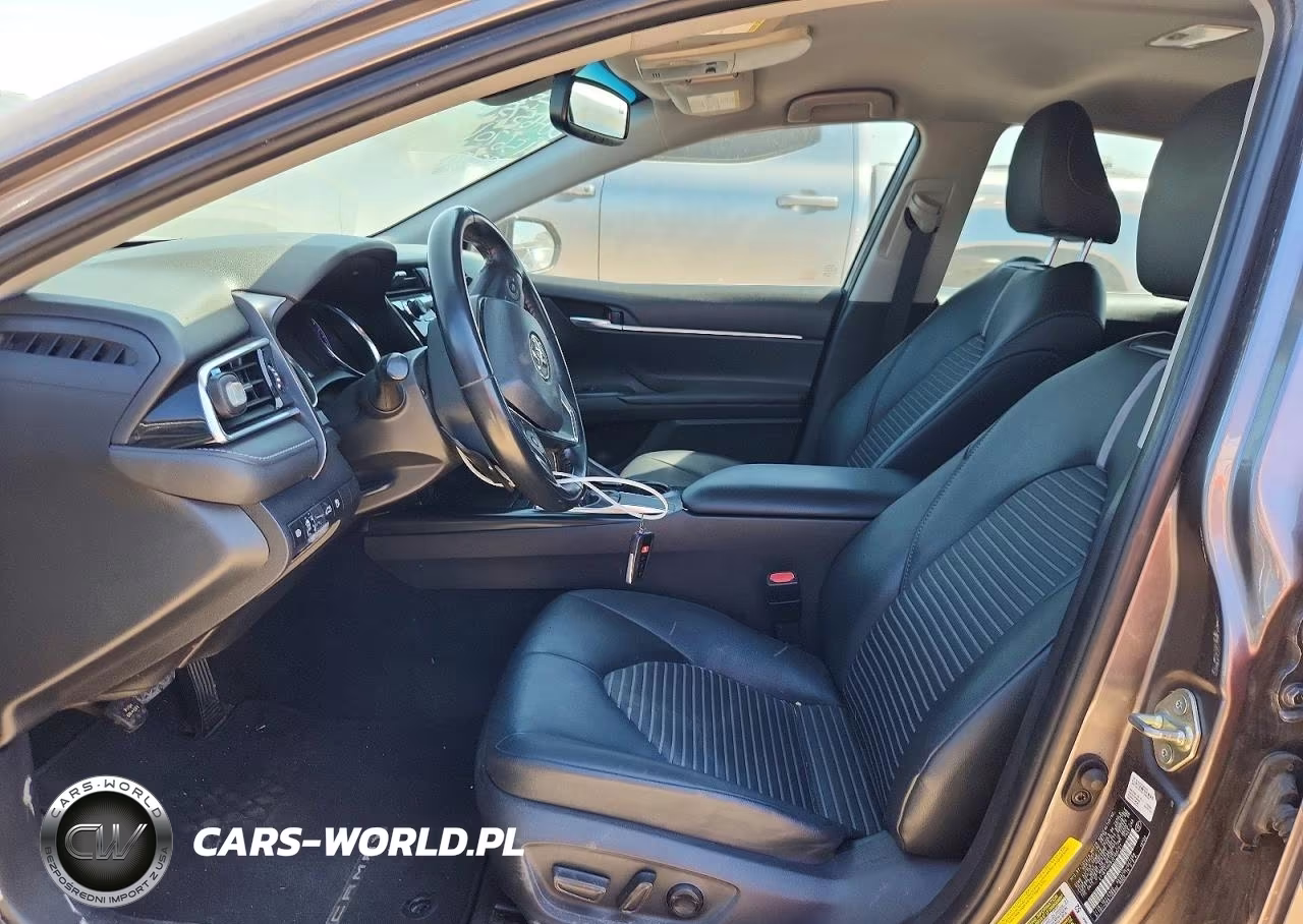 2018 Toyota Camry Se VIN:4T1B11HK8JU156701 - 7