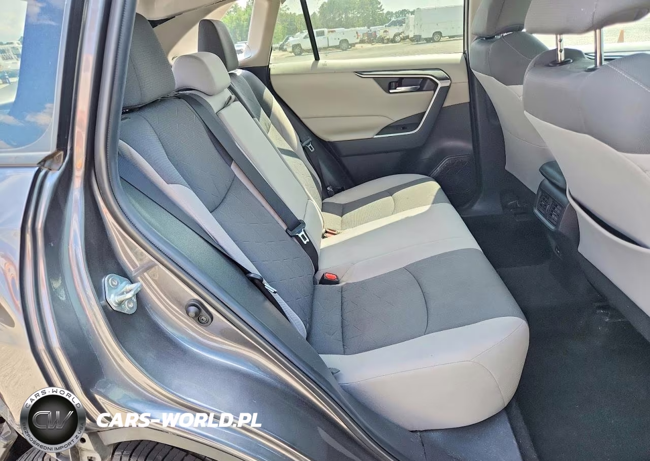 2022 Toyota Rav4 Xle VIN:2T3P1RFV8NC298143 - 11