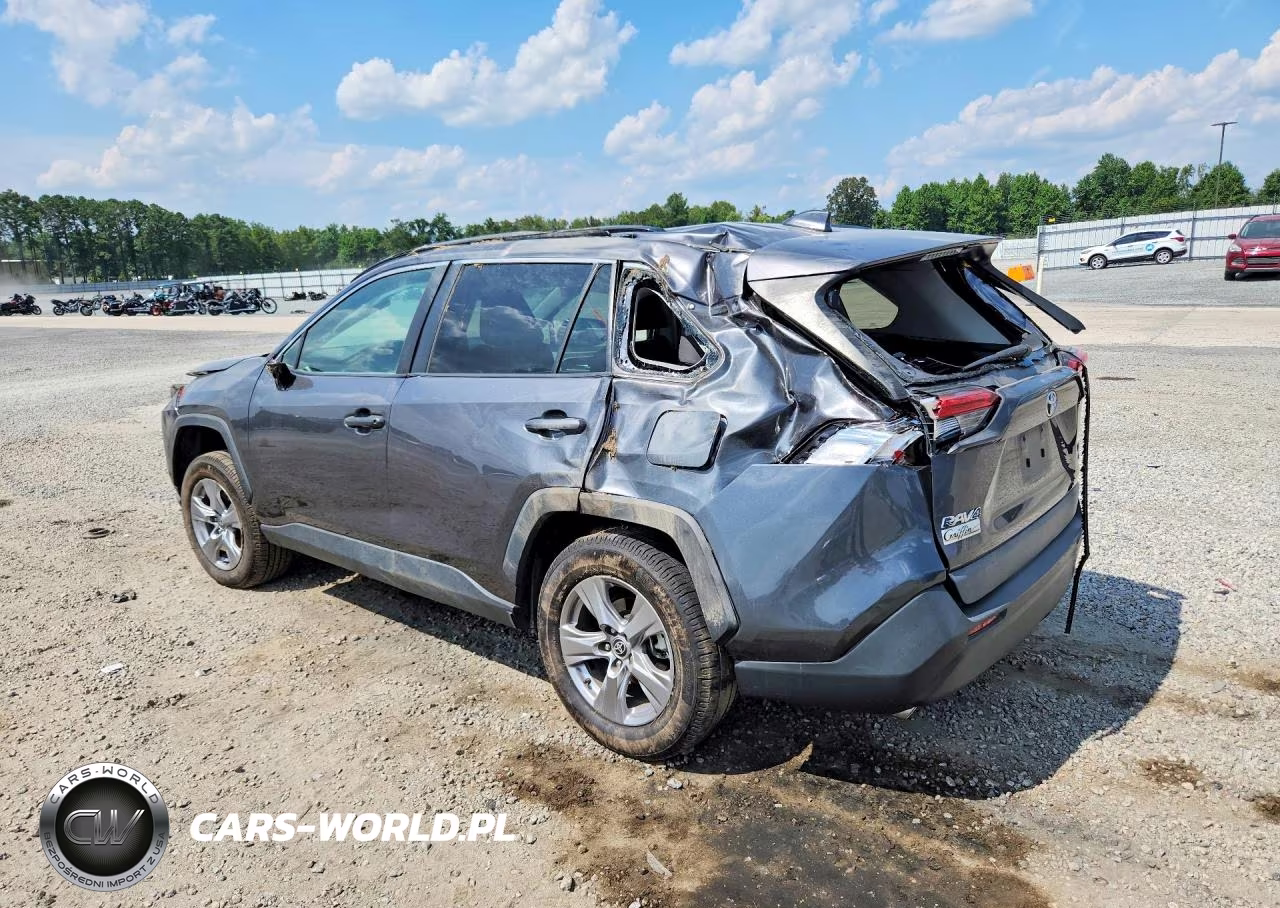 2022 Toyota Rav4 Xle VIN:2T3P1RFV8NC298143 - 2