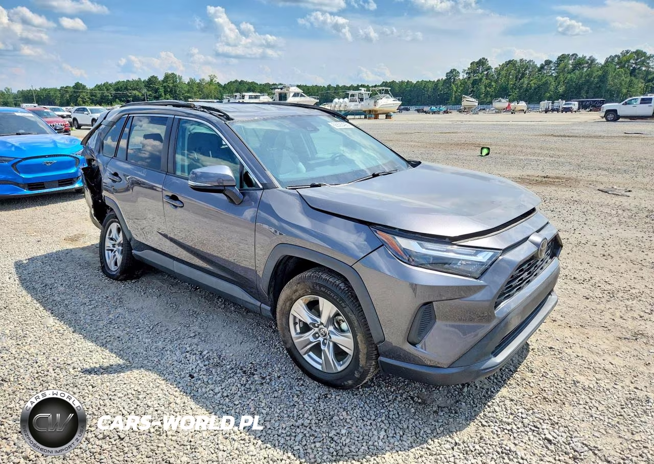 2022 Toyota Rav4 Xle VIN:2T3P1RFV8NC298143 - 4