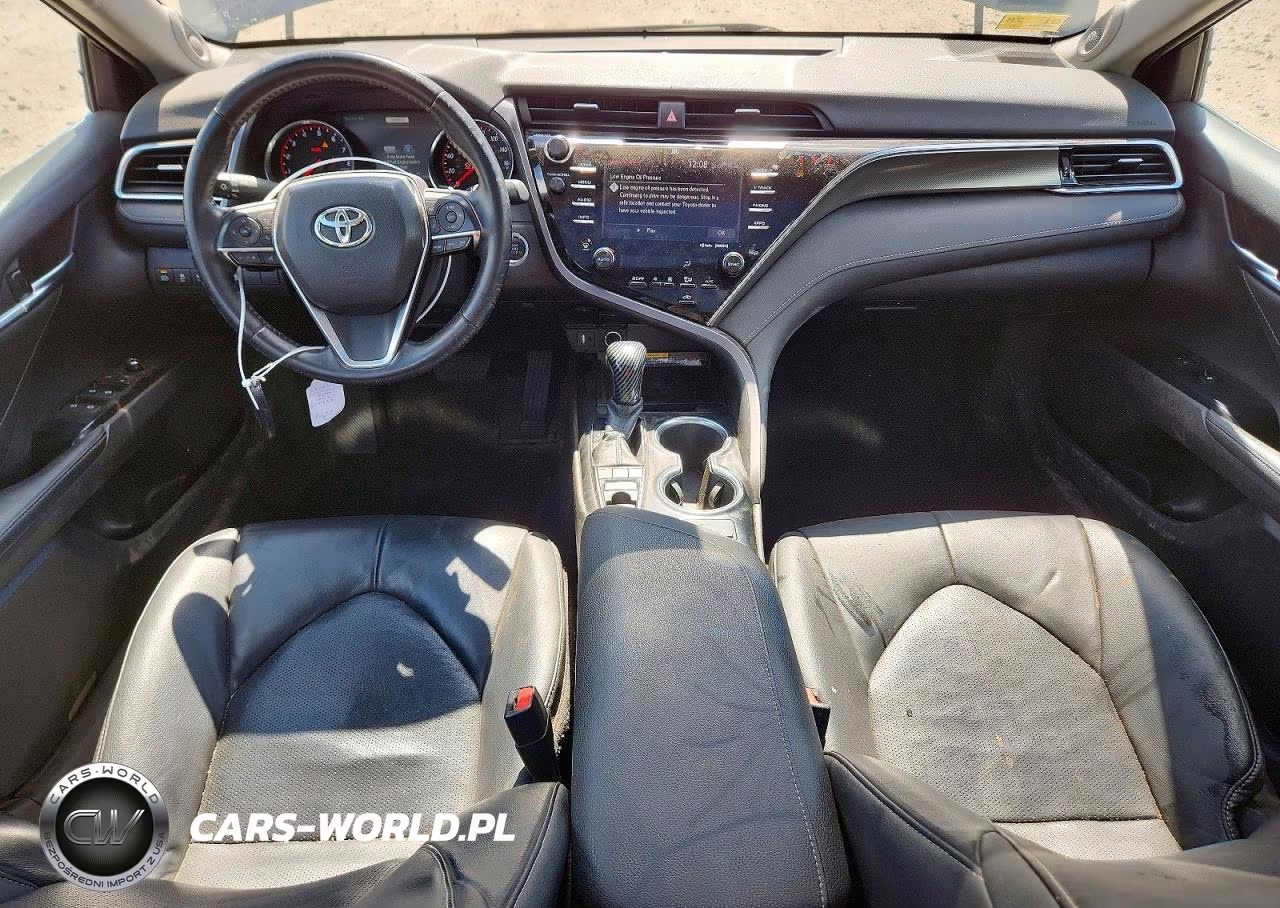 2018 Toyota Camry Xse VIN:4T1B61HK9JU006386 - 8