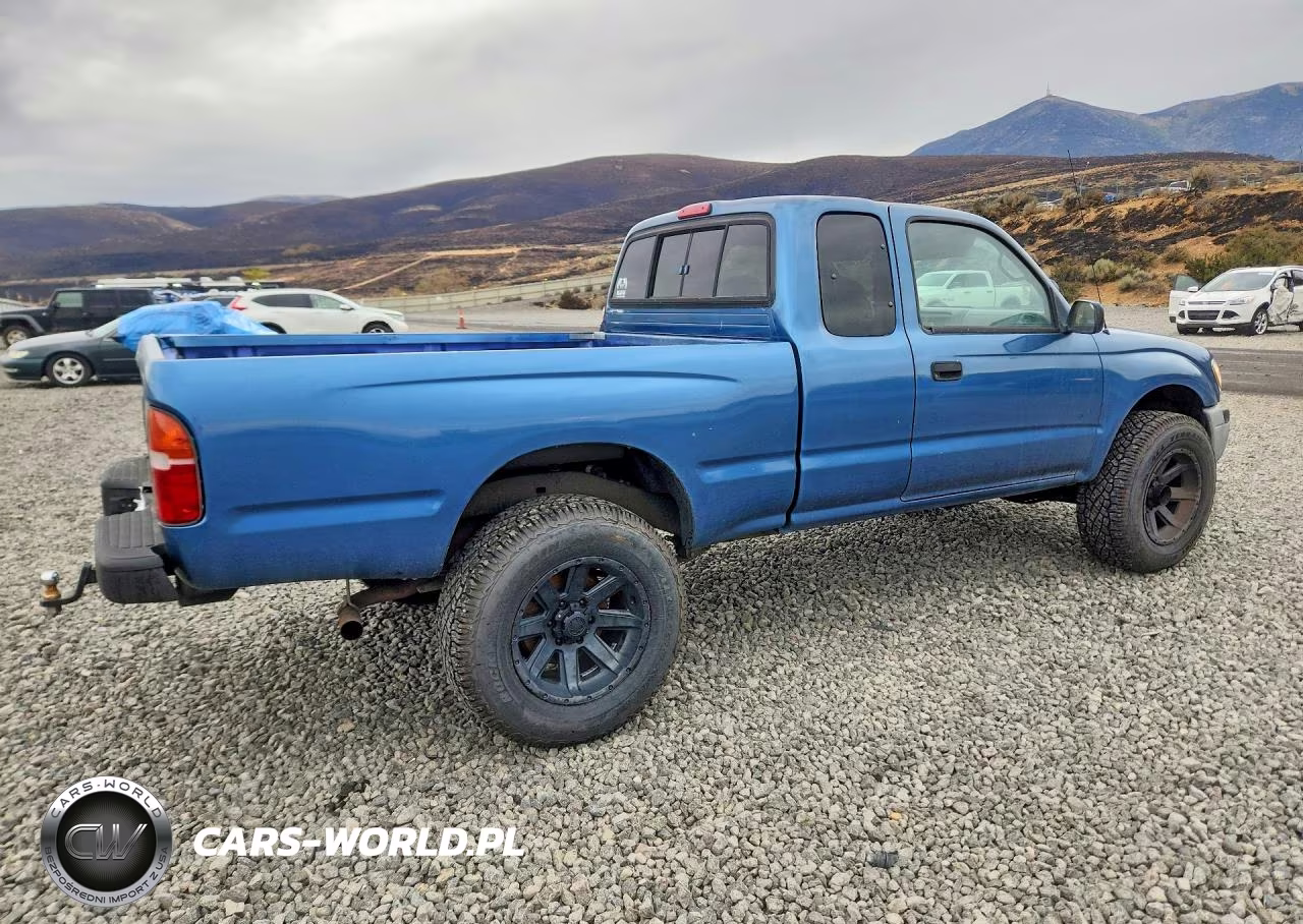 1999 Toyota Tacoma Base VIN:4TAWM72N7XZ521444 - 3