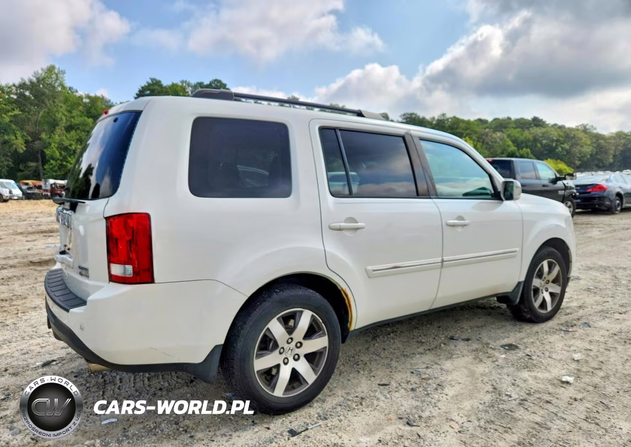 2012 Honda Pilot Touring VIN:5FNYF4H90CB079722 - 3
