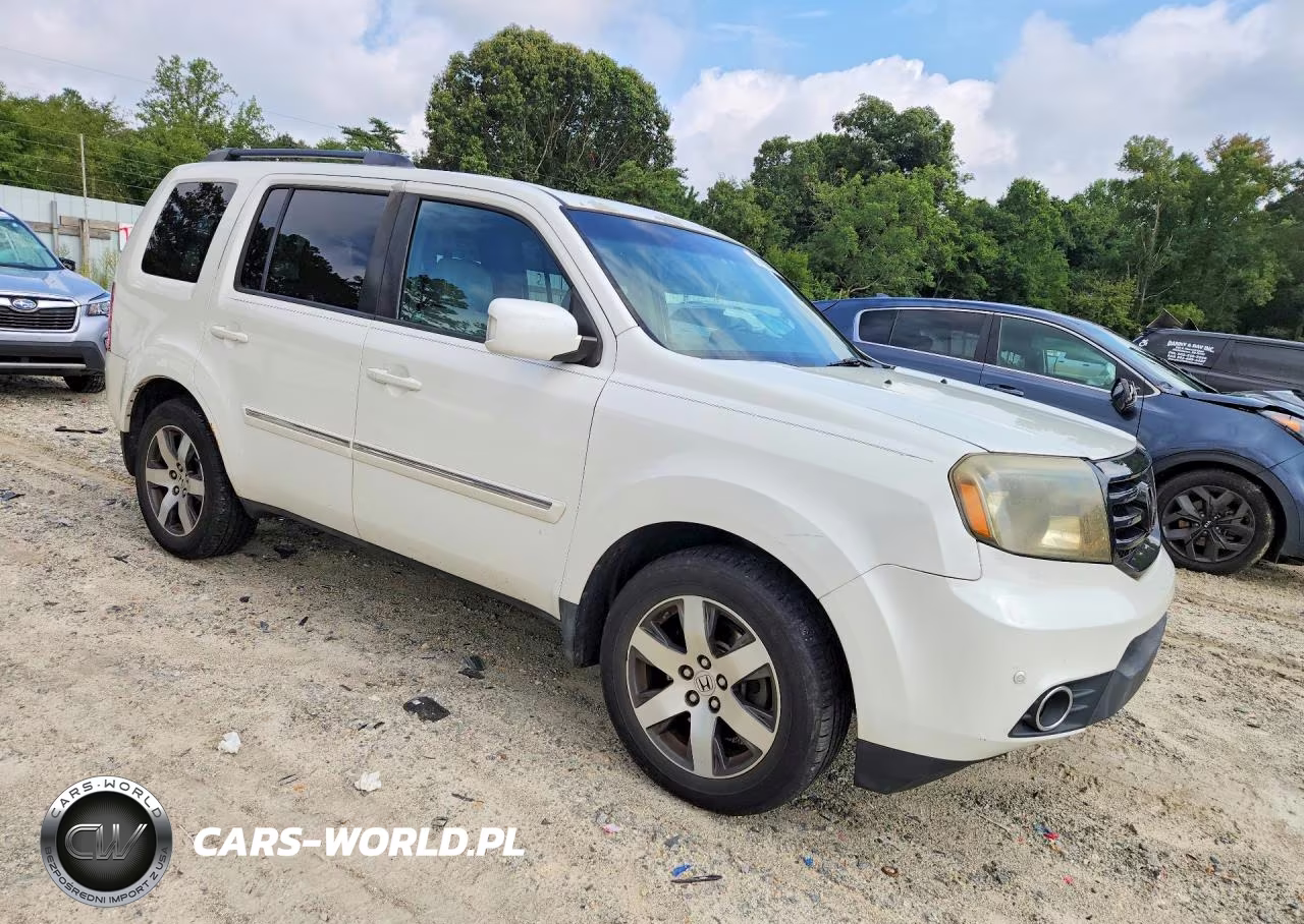 2012 Honda Pilot Touring VIN:5FNYF4H90CB079722 - 4