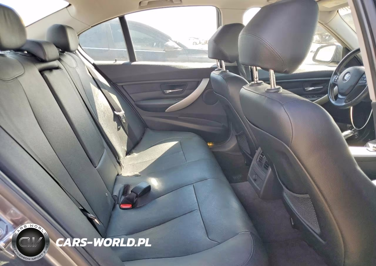 2012 BMW 328 I VIN:WBA3A5G51CNP16158 - 10