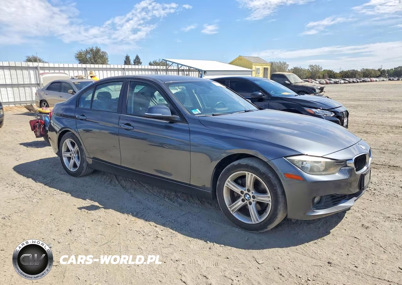 2012 BMW 328 I VIN:WBA3A5G51CNP16158 - 4