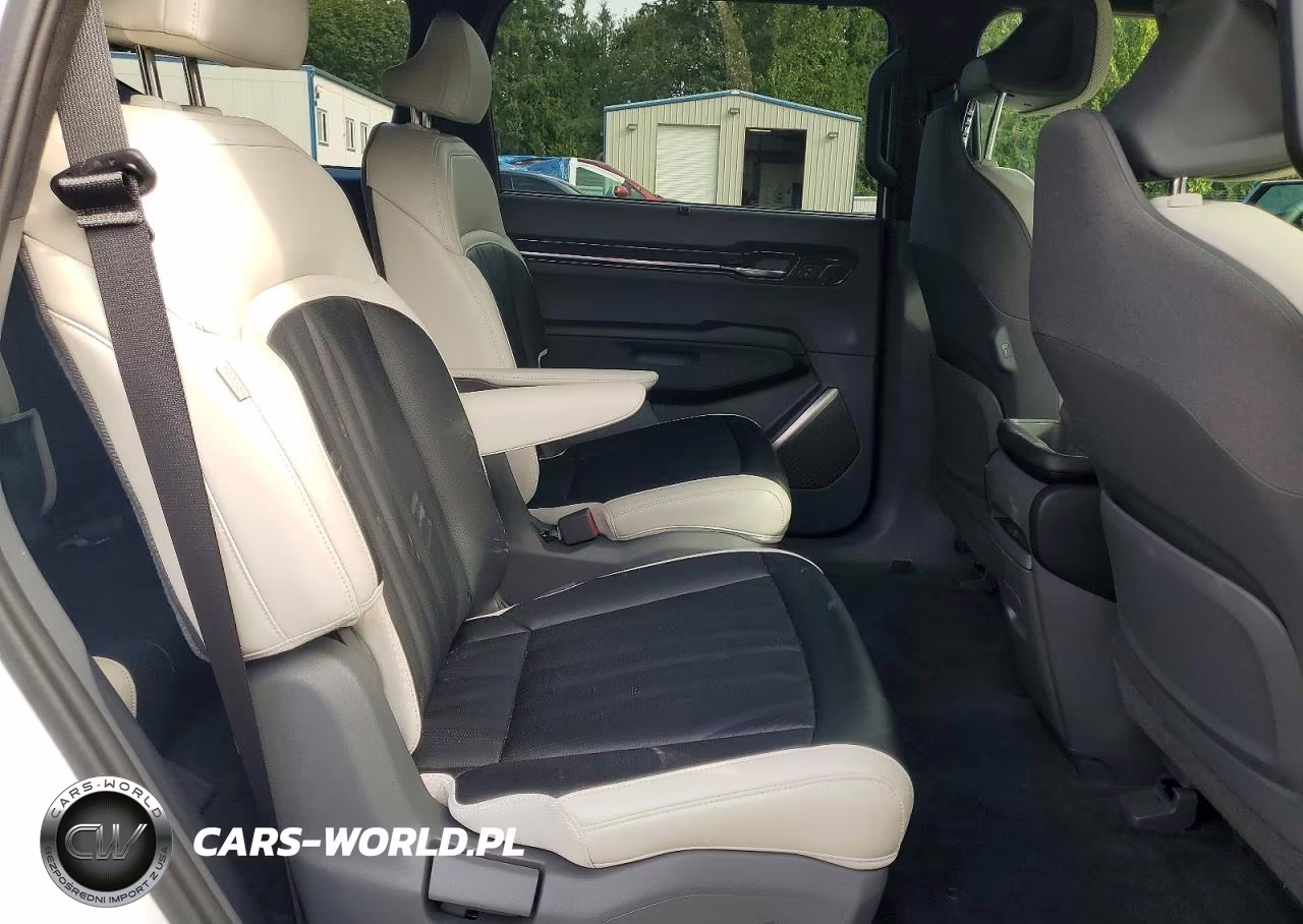 2024 Kia Ev9 Gt Line VIN:KNDAEFS52R6022657 - 11