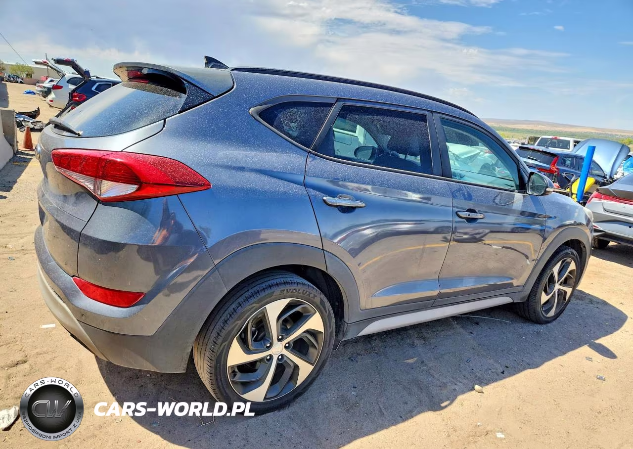 2018 Hyundai Tucson Value VIN:KM8J33A27JU837251 - 3