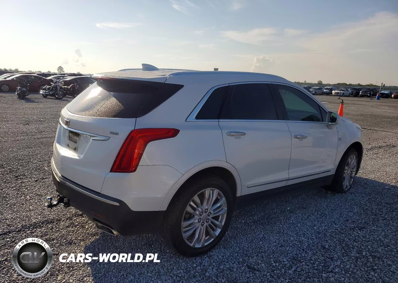 2018 Cadillac Xt5 Premium Luxury VIN:1GYKNERS0JZ158955 - 3