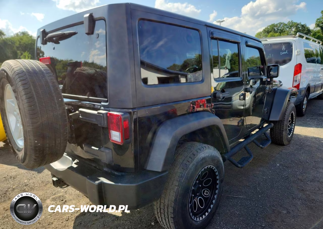 2014 Jep Wrangler U VIN:1C4BJWFG5EL133663 - 3