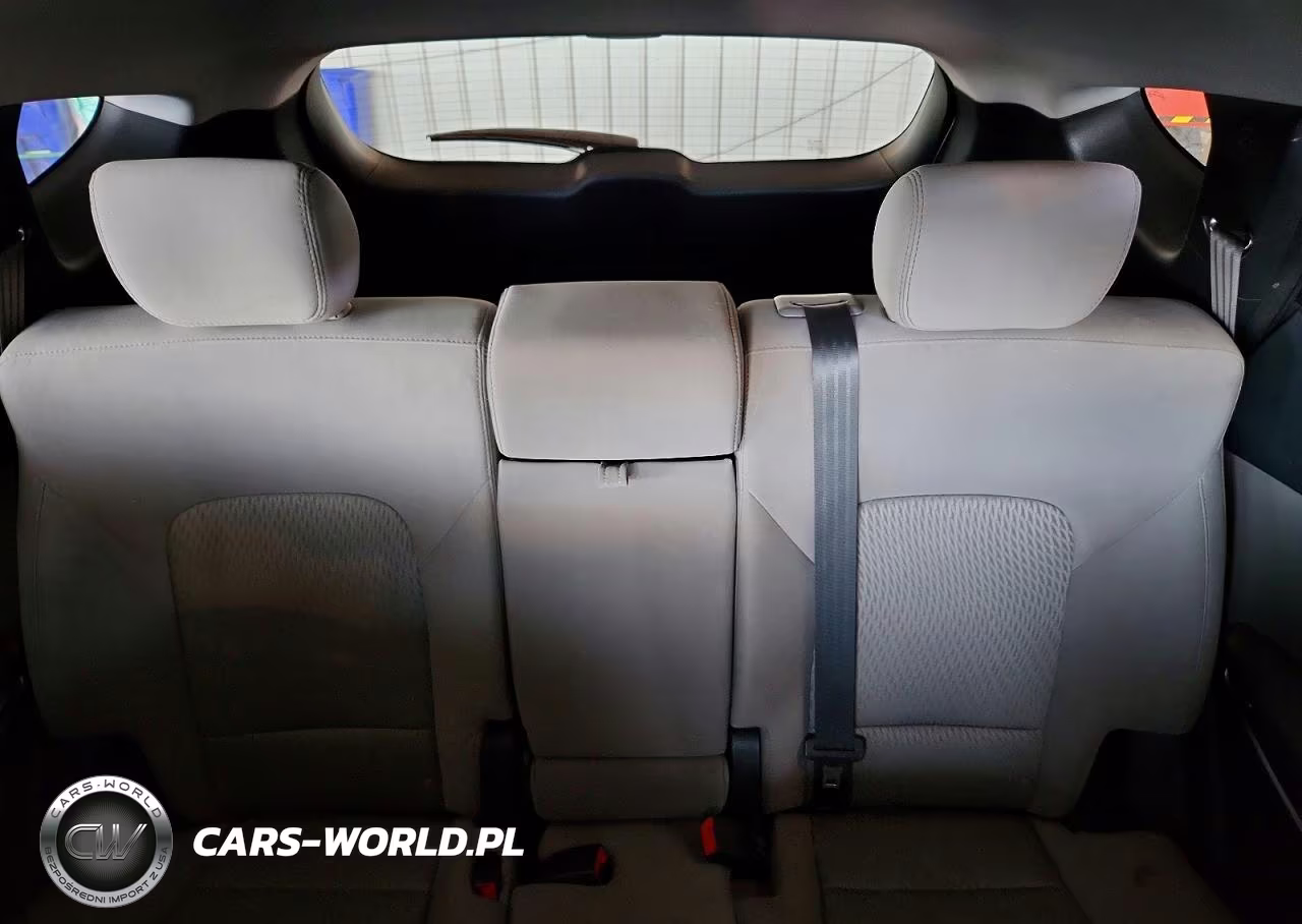 2018 Hyundai Santa Fe Sport 2.4L VIN:5XYZTDLB1JG527625 - 10
