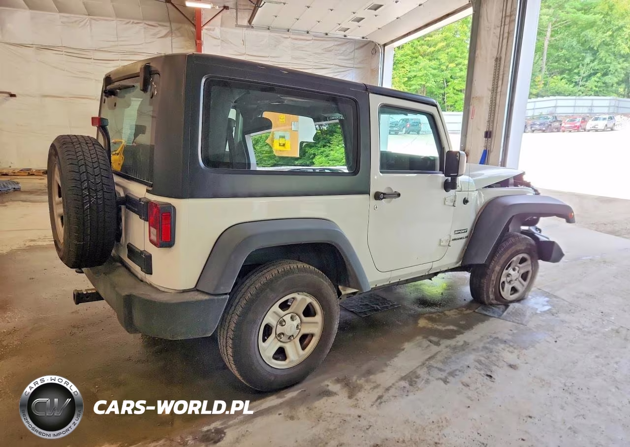 2015 Jeep Wrangler Sport VIN:1C4AJWAG4FL513940 - 3