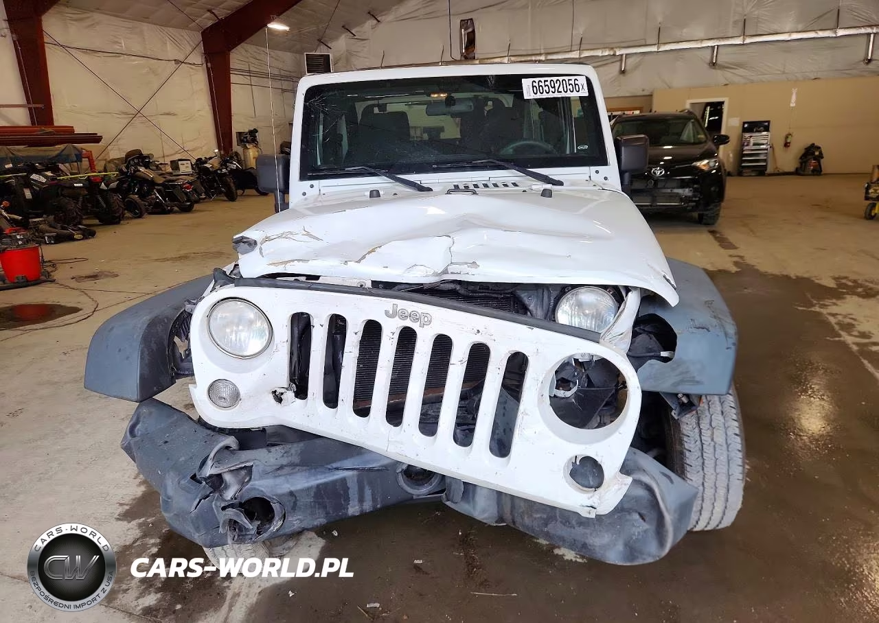 2015 Jeep Wrangler Sport VIN:1C4AJWAG4FL513940 - 5