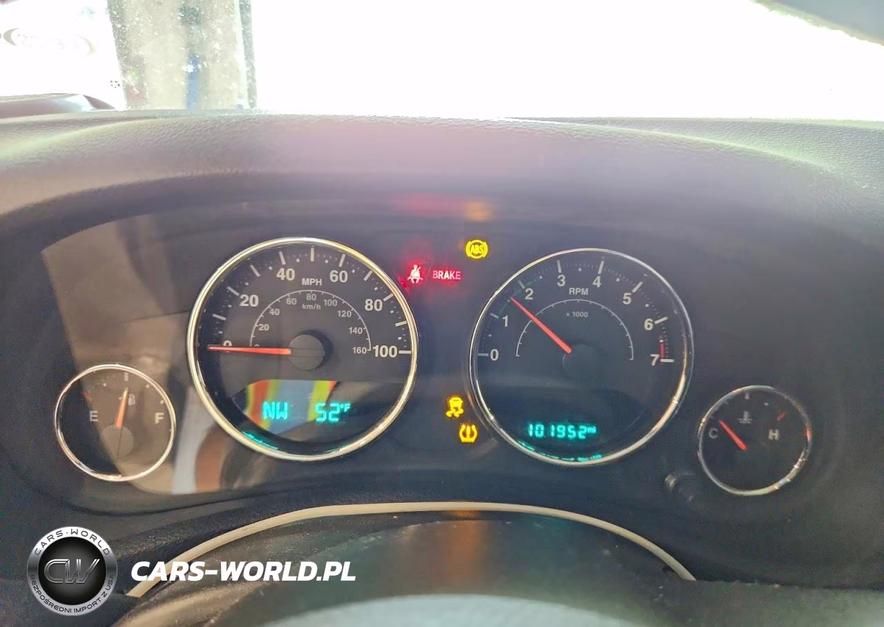 2015 Jeep Wrangler Sport VIN:1C4AJWAG4FL513940 - 9