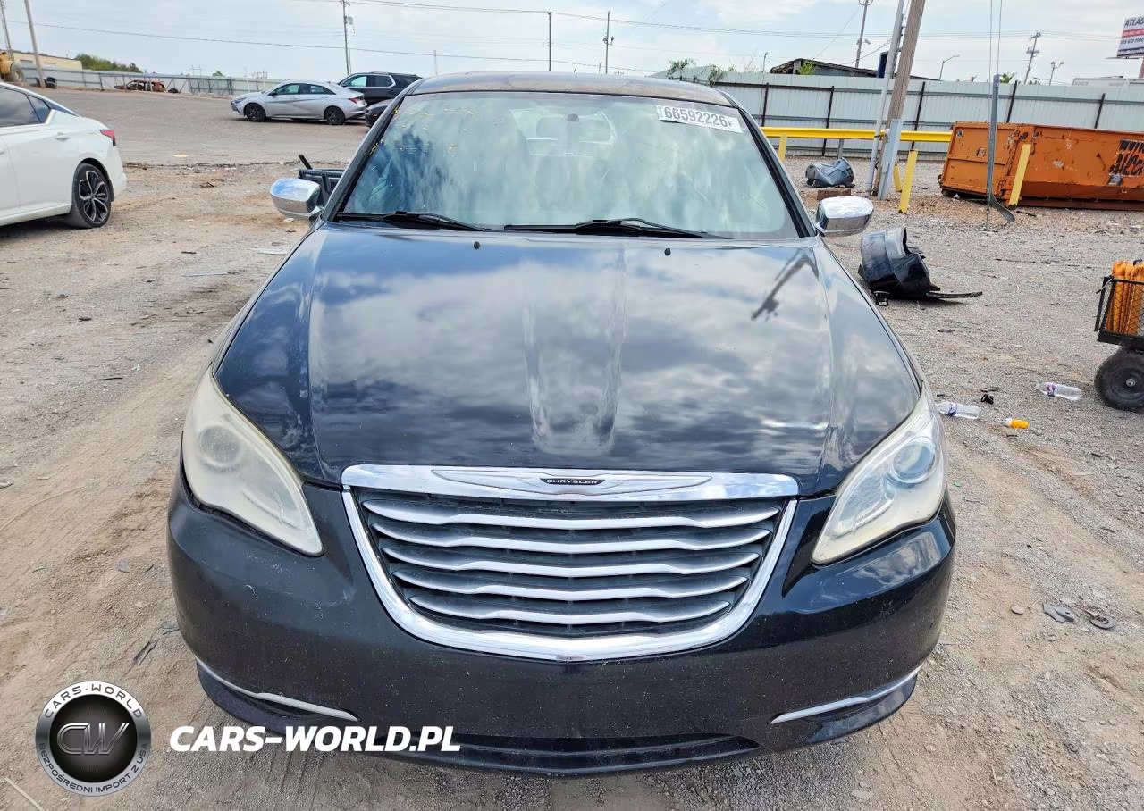 2012 Chrysler 200 Limited VIN:1C3CCBCG7CN242210 - 5