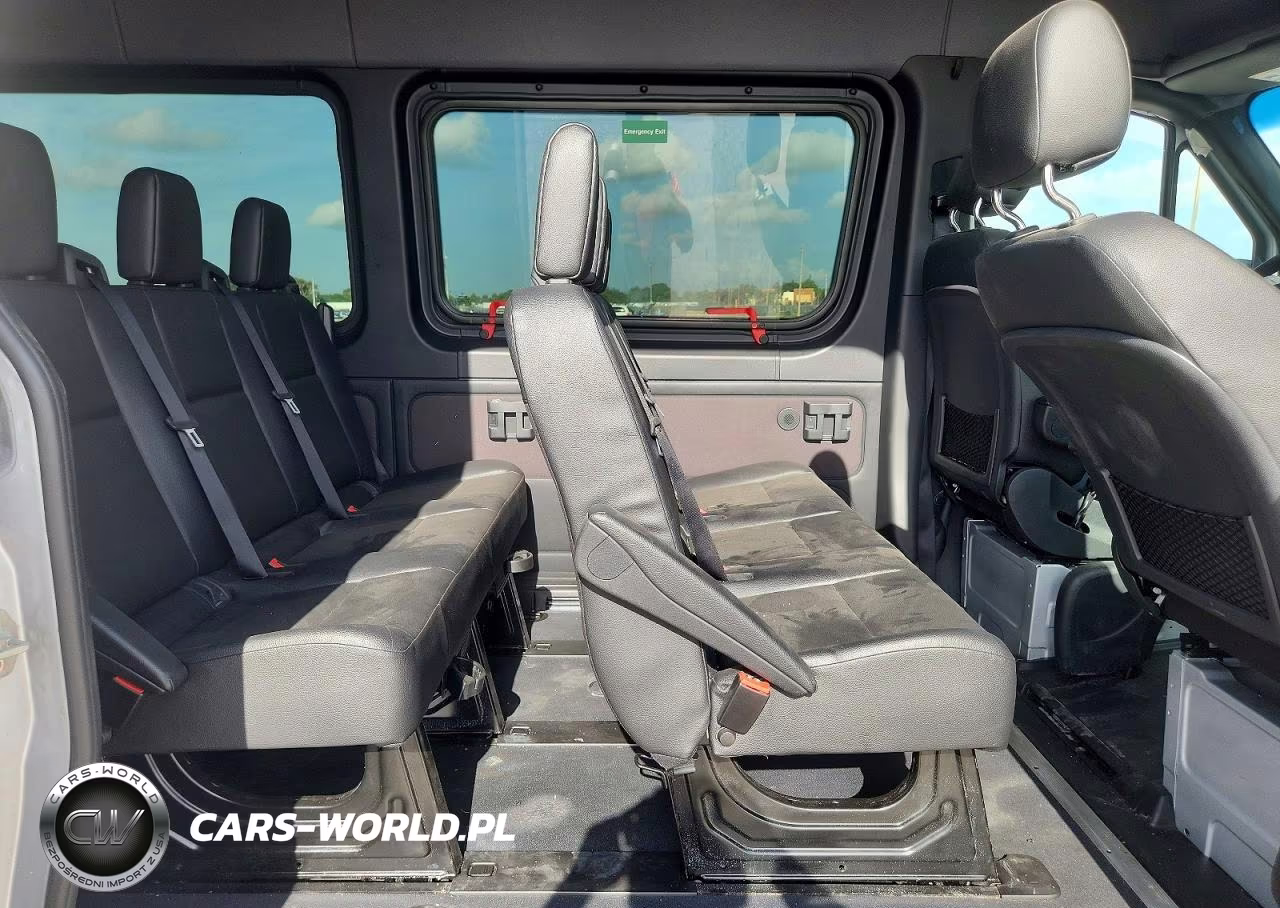 2024 Mercedes-Benz Sprinter 2500 VIN:W1Z4NGHY9RT188817 - 11