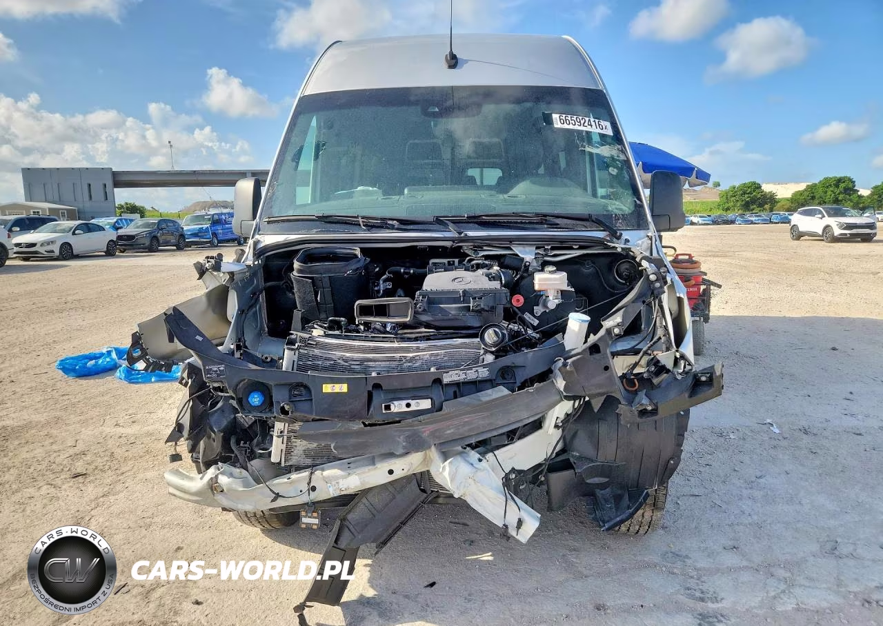 2024 Mercedes-Benz Sprinter 2500 VIN:W1Z4NGHY9RT188817 - 5